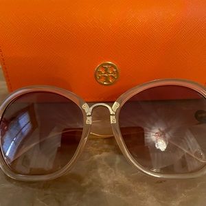 SOLD Tory Burch sunglasses